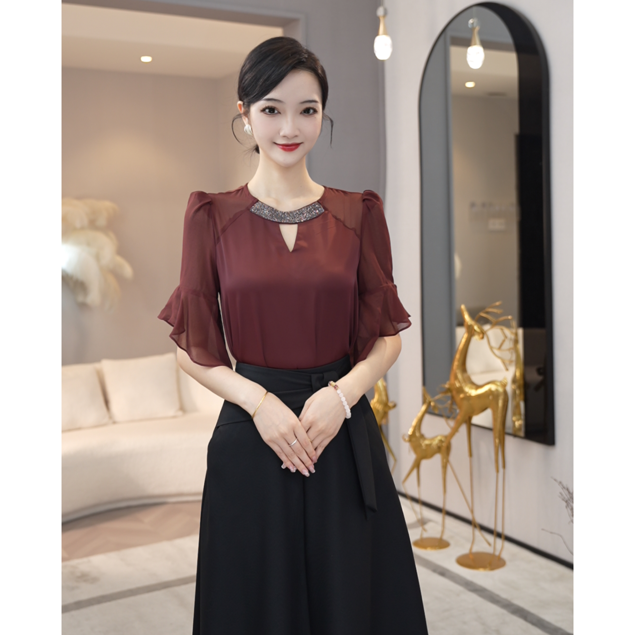 唐熹现货2026夏季新款【LT24-X306】高级设计感洋气显白酒红色上