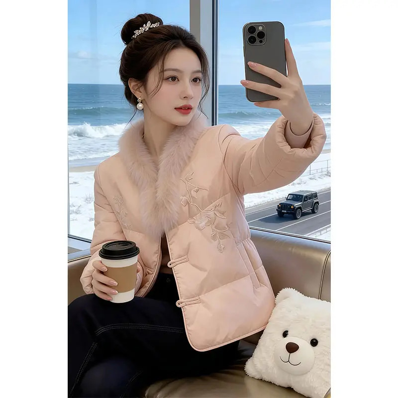 新中式国风盘扣刺绣毛领棉服女士2025冬季新款高级感保暖棉衣外套