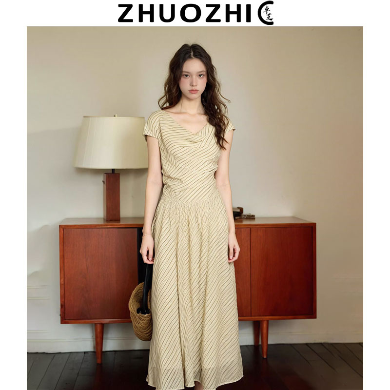 [特价]法式高级感气质荡领条纹连衣裙2025夏季新款百搭宽松裙子