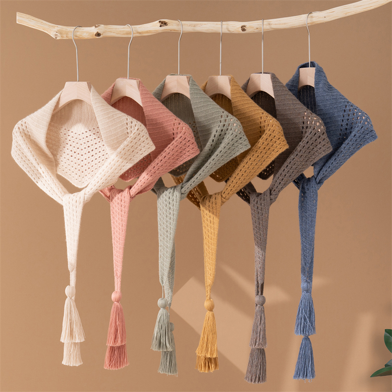 10198 纯山羊绒 镂空三角巾 带流苏民族风气质时尚 保暖围巾围脖