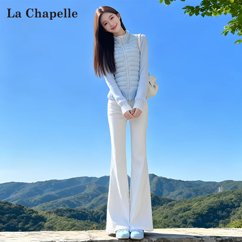 拉夏贝尔白色加绒微喇牛仔裤女2025秋冬新款高腰显瘦修身喇叭裤子