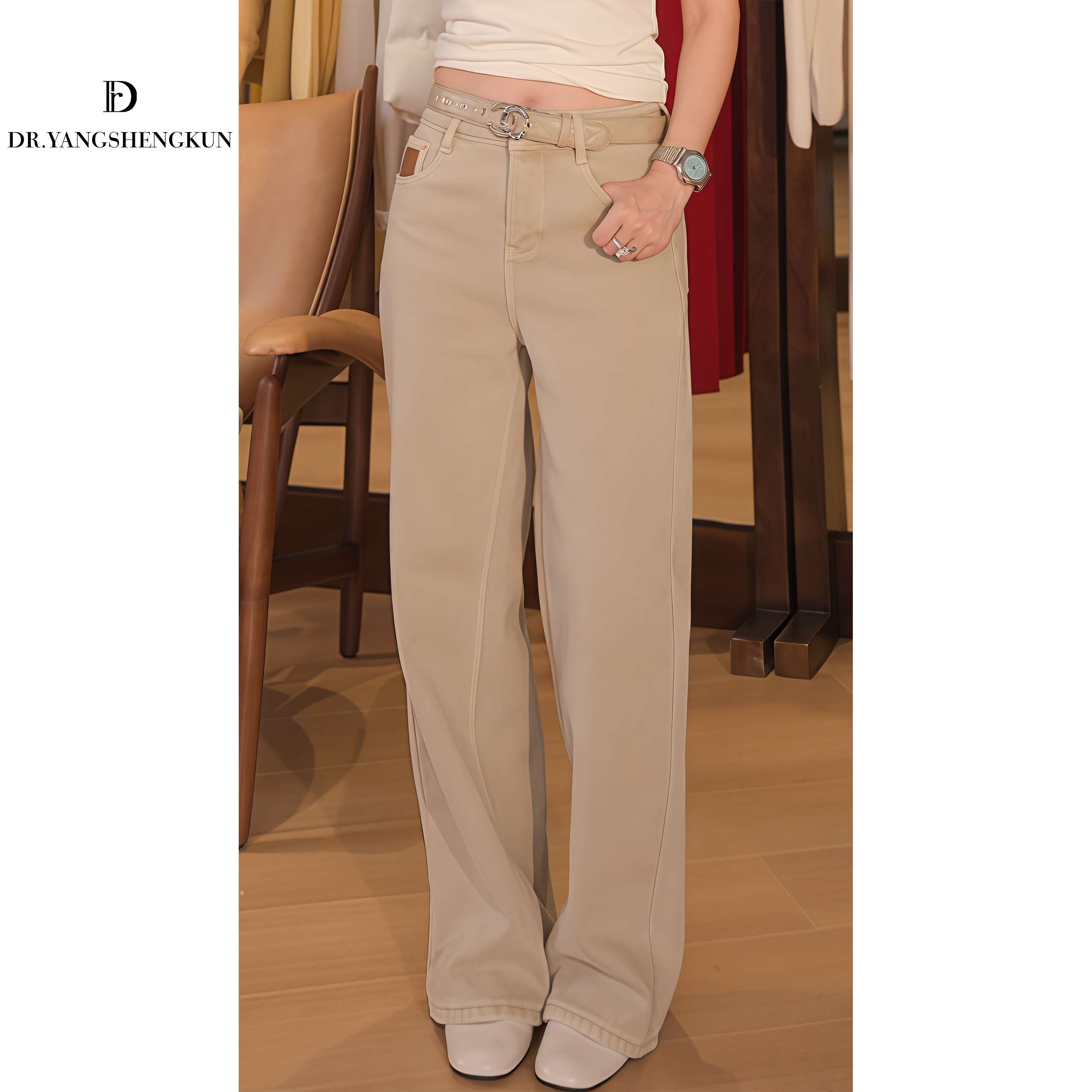 杨圣坤2025冬季新品莱赛尔棉混纺窄版加绒直筒牛仔裤SQ25120709