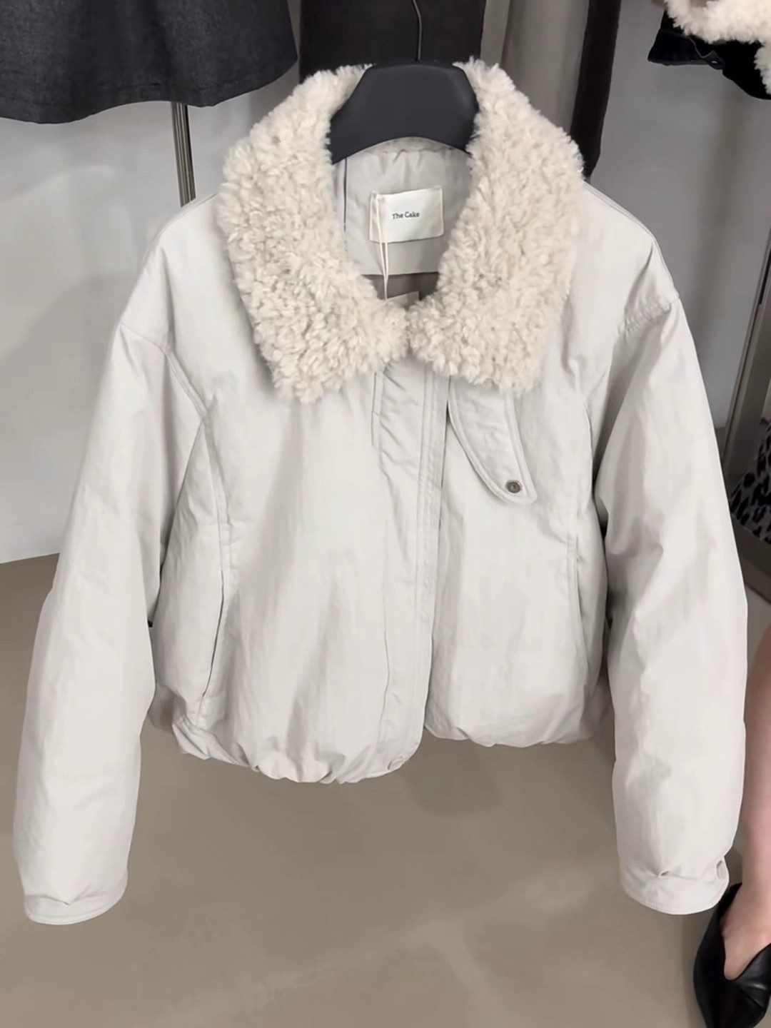 冬季2025新款毛领短款通勤风爆款时尚小个子设计感内胆派克服外套