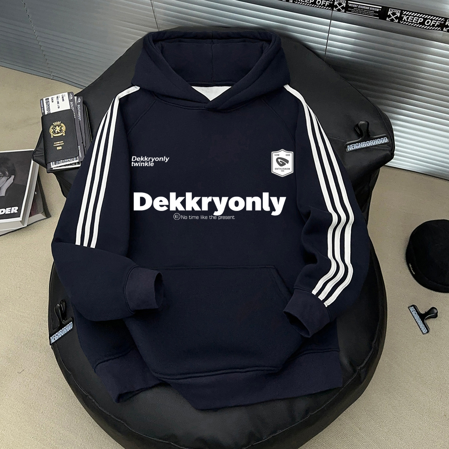 美式字母印花连帽加绒上衣秋冬季男女款三条杠保暖藏青色休闲卫衣