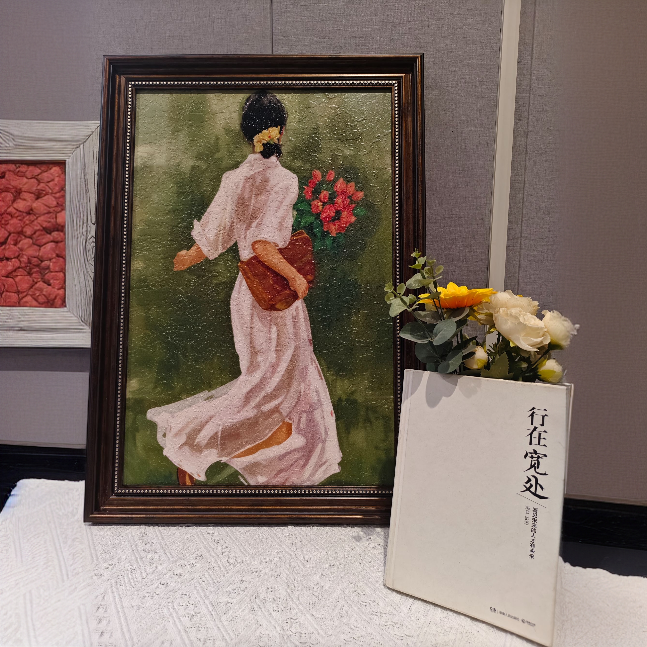 砂岩欧框客厅卧室装饰人物挂画