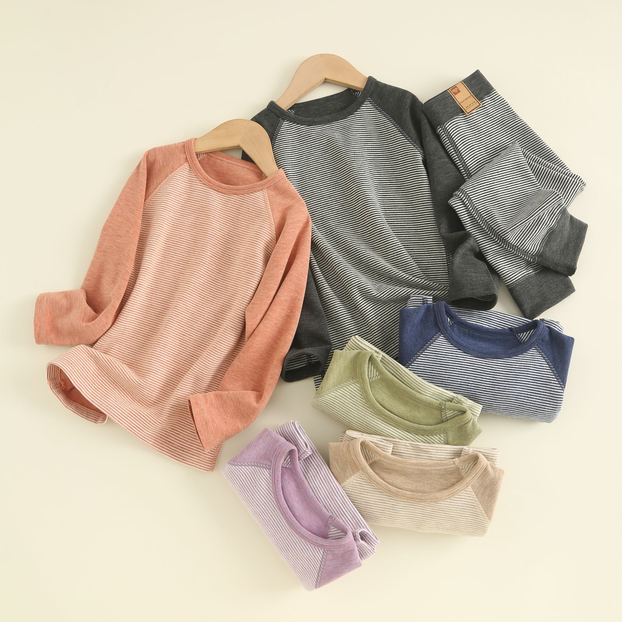 儿童德绒上衣无骨秋衣保暖单件打底中大童无痕绒秋冬3256