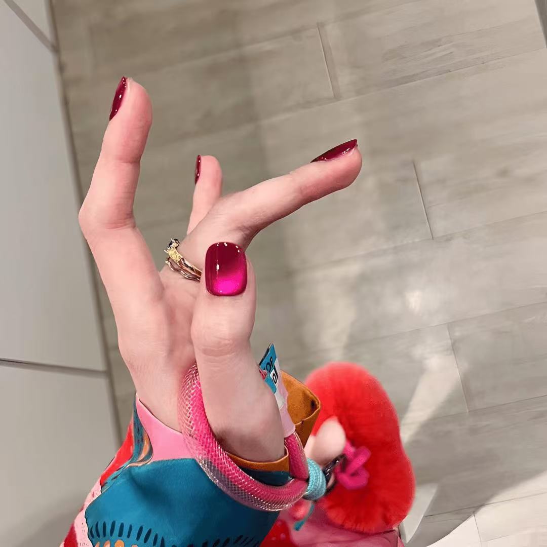 【火龙果】玻璃珠猫眼辣妹风显白夏日美甲穿戴甲高颜值短甲指甲贴