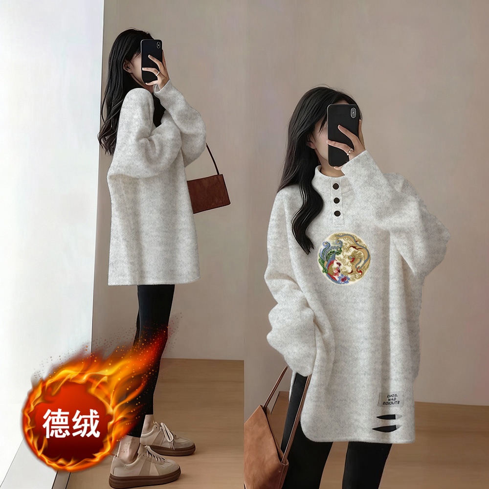 时尚国风潮流印花T恤中长款显瘦半高领德绒保暖打底衫宽松休闲风