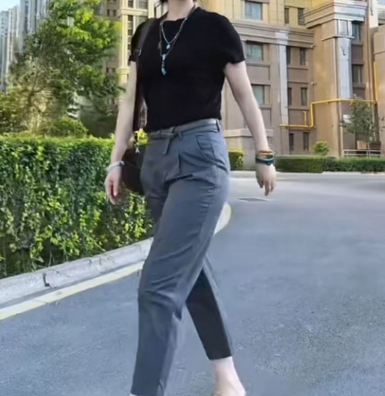 时尚潮流百搭精品女装dgd3795