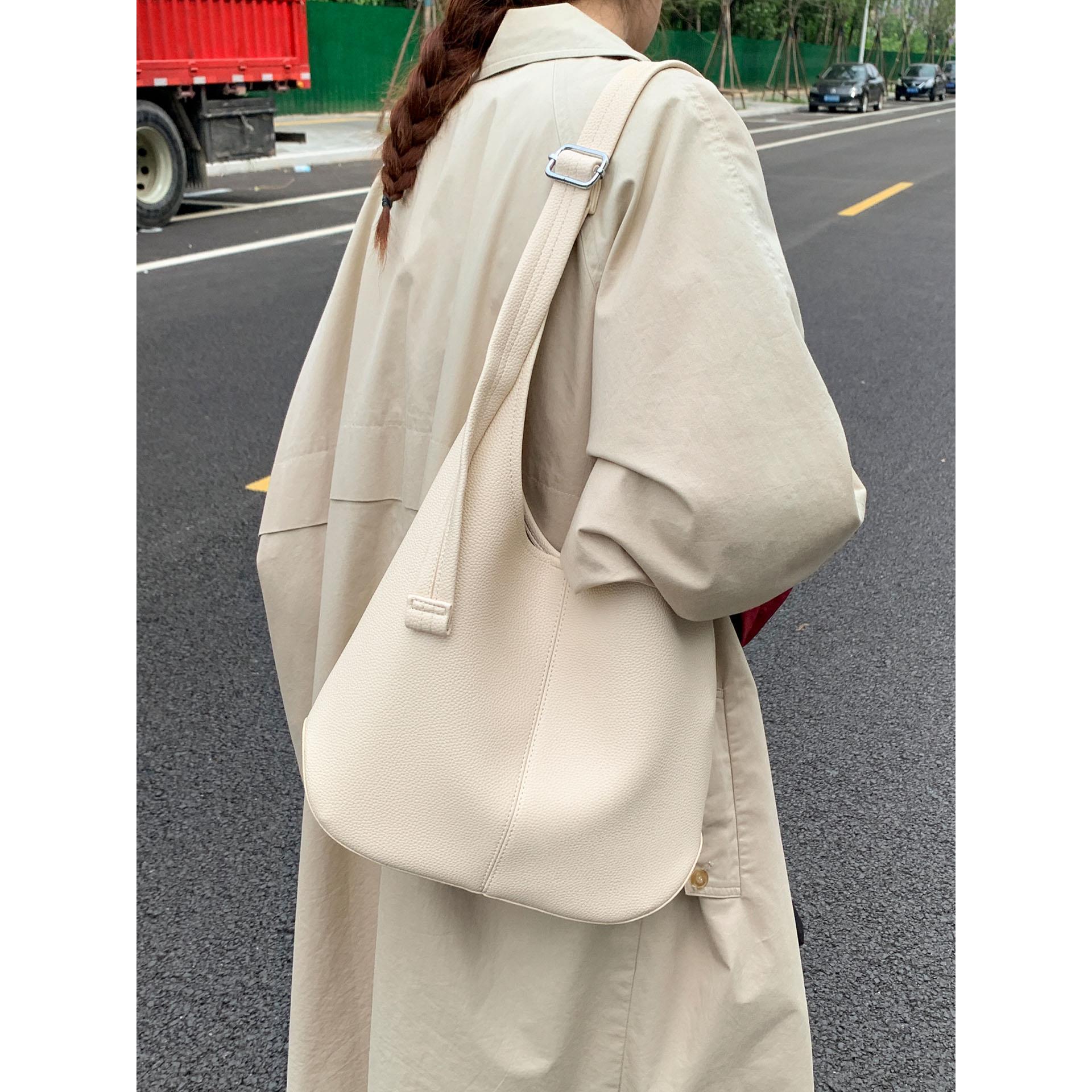 韩版时尚潮托特包2025新款软皮大容量简约气质单肩包时尚斜挎包