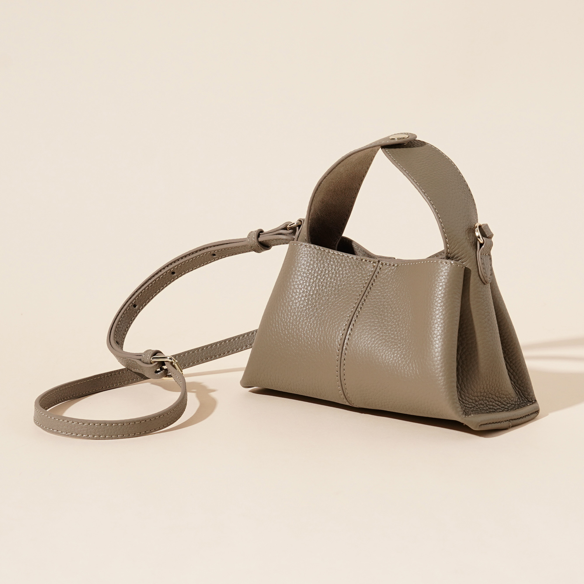 2025夏季新款时尚轻奢简约百搭潮流女包YN3588