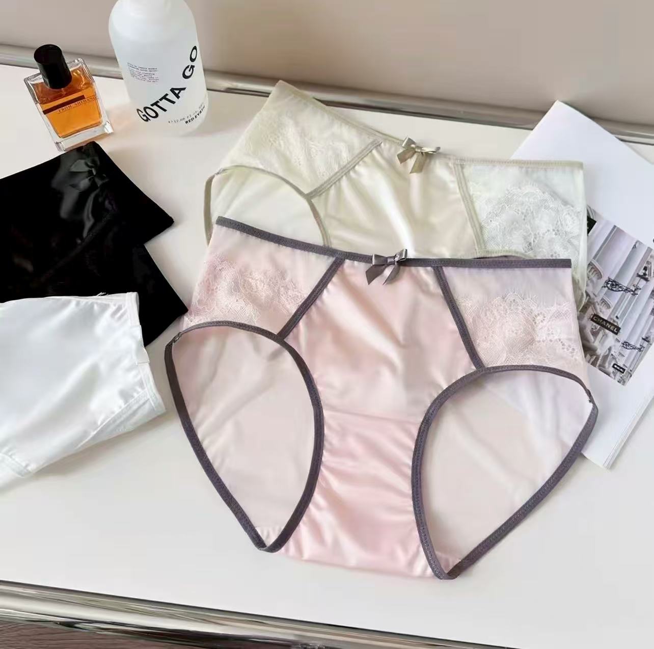 【巧慕莎】法式少女中腰黑色性感风10a抑菌底档女士三角裤2720