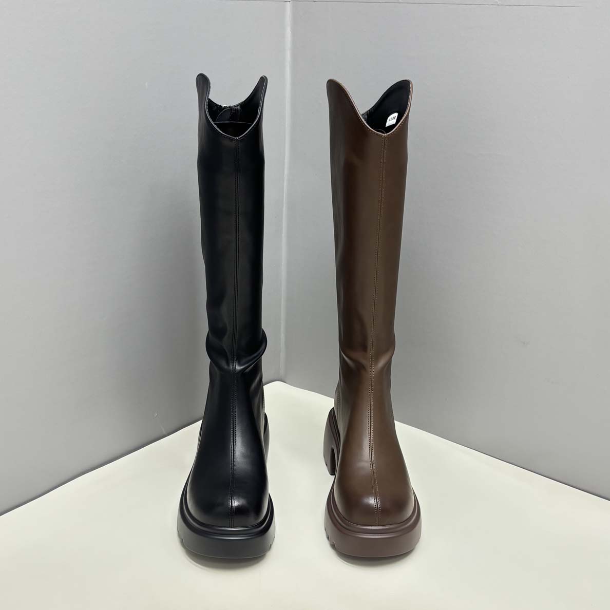 8809秋冬新品超轻厚底显瘦保暖长筒靴骑士靴不过膝百搭长靴不掉筒