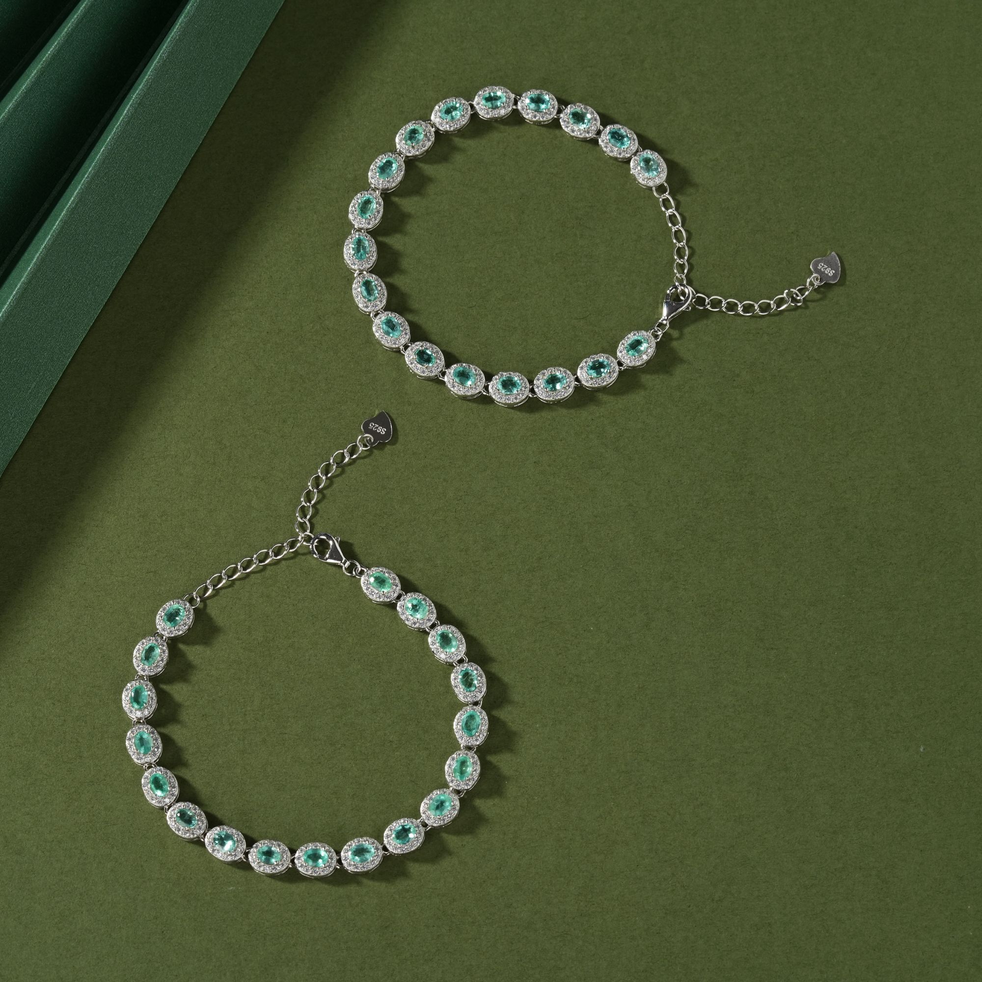 S925银镶嵌祖母绿手链-多样性发一件-3.5*3mm-V48515-K（商城）