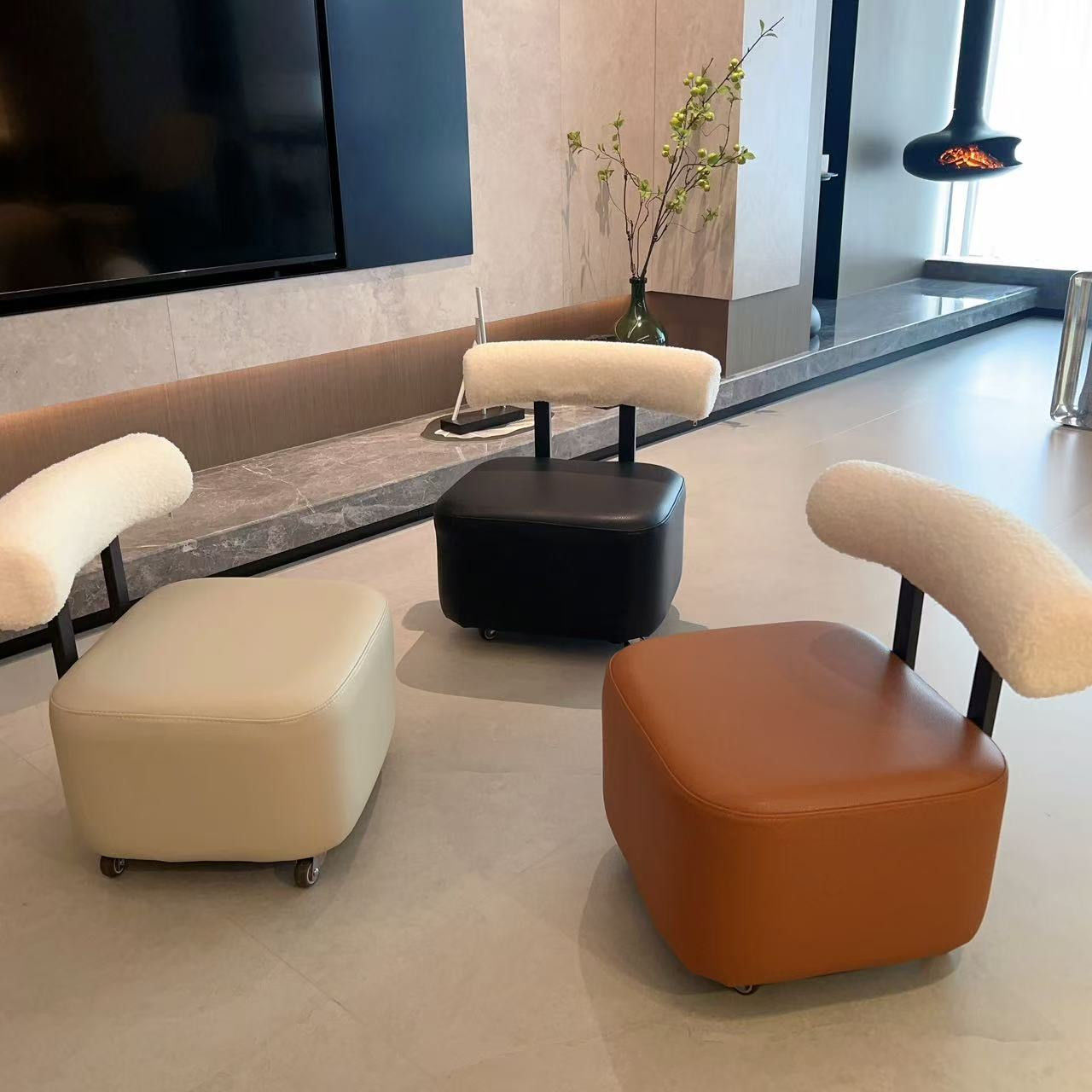 溜溜凳网红家具轻奢中古风复古换鞋凳万能小凳皮质无死角旋转静音