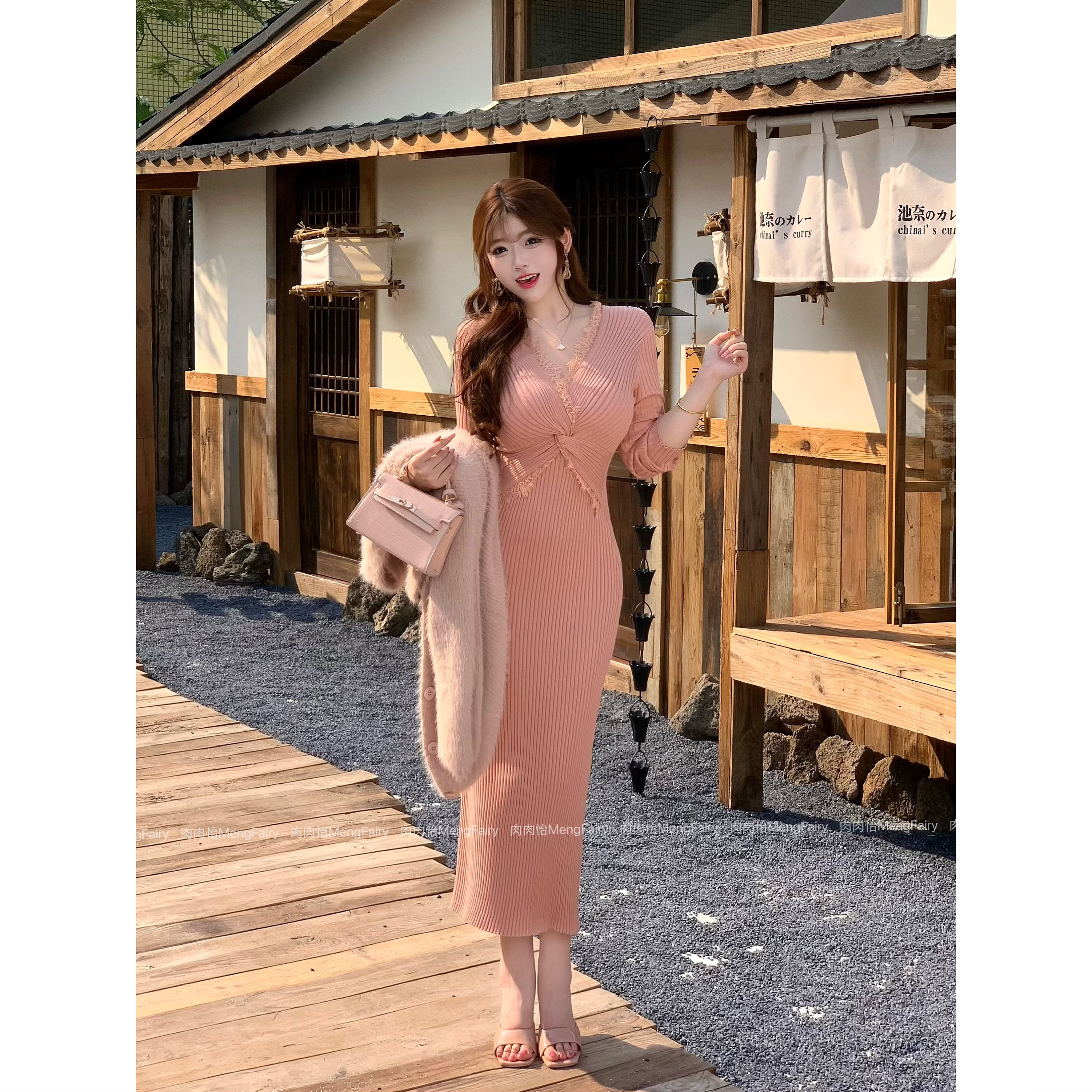 萌面侠小羊【微醺西柚】软糯气质西柚色蕾丝针织连衣裙6492B