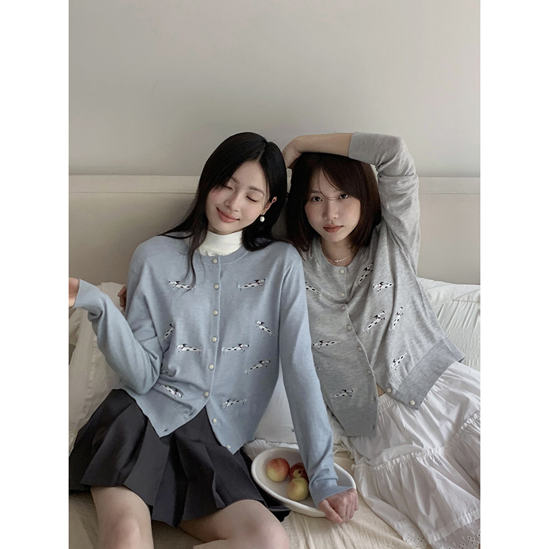 复古小狗刺绣圆领针织开衫女秋季新款韩系通勤上衣