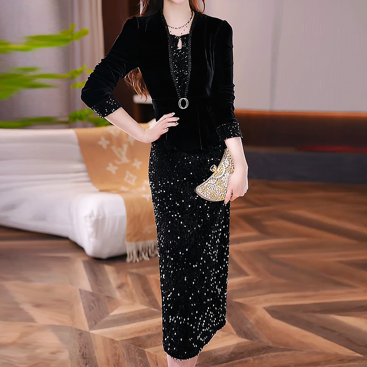 女装连衣裙金丝绒时尚加厚2025秋冬新款喜婆婆气质修身中长款裙子