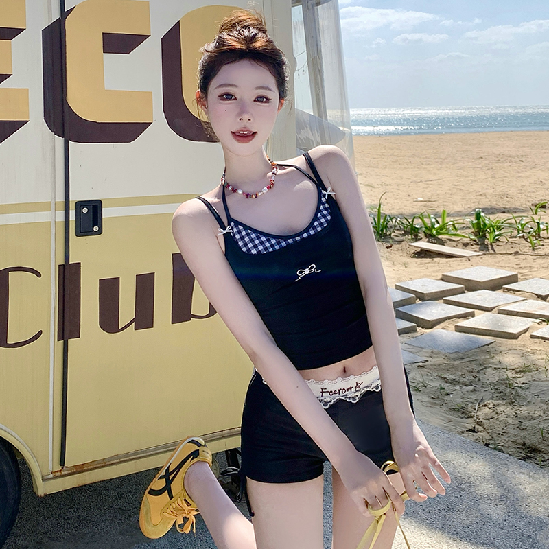 【布拉格】慵懒风少女格子显瘦遮肉分体2025新款网红款度假游泳衣女