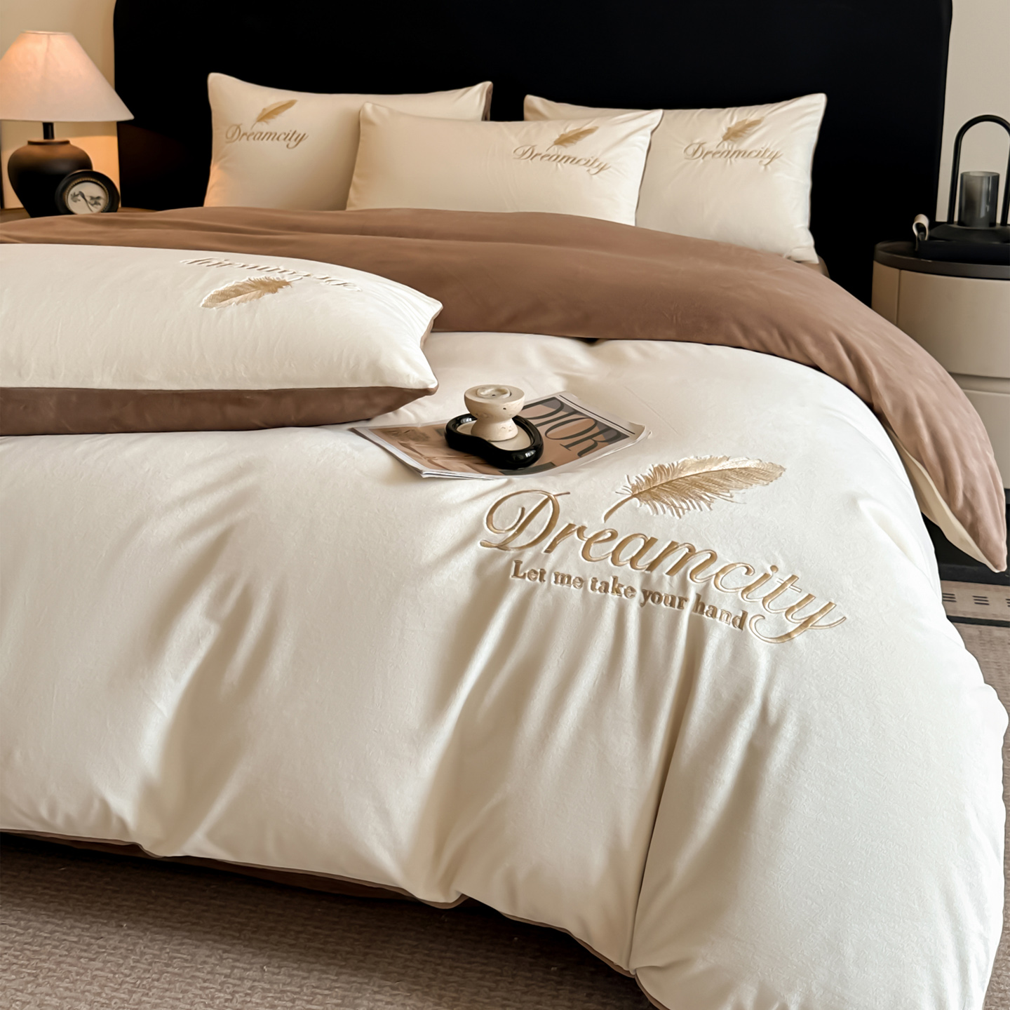 水星新家纺轻奢简约加厚纯色宿舍单双人磨毛奶绒水晶绒刺绣四件套