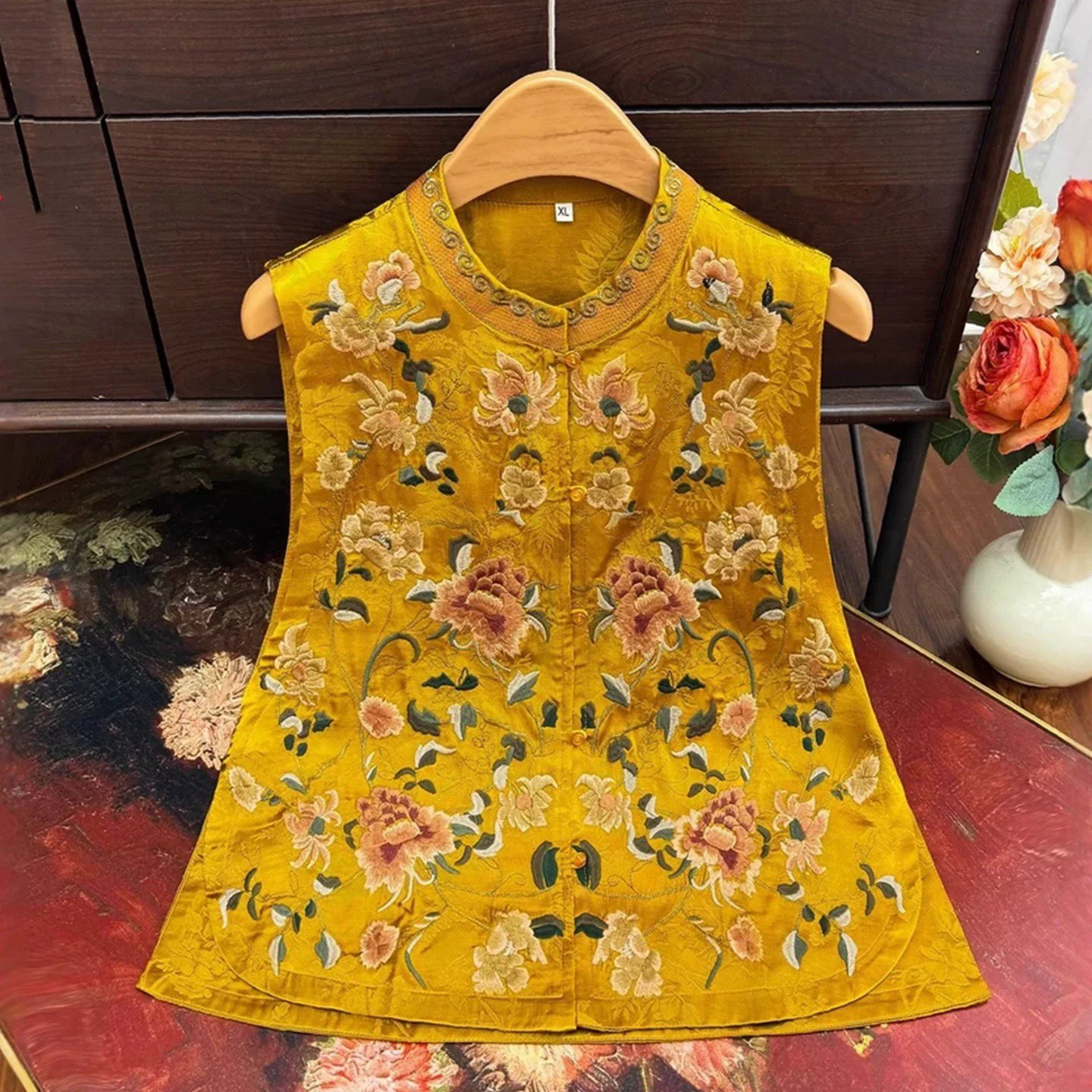 2025 月落花-民族风新中式马甲重工刺绣坎肩复古无袖马甲上衣