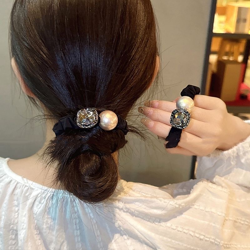 轻奢仿珍珠闪钻小肠发圈女2025新款扎马尾丸子头精致发绳时尚皮筋