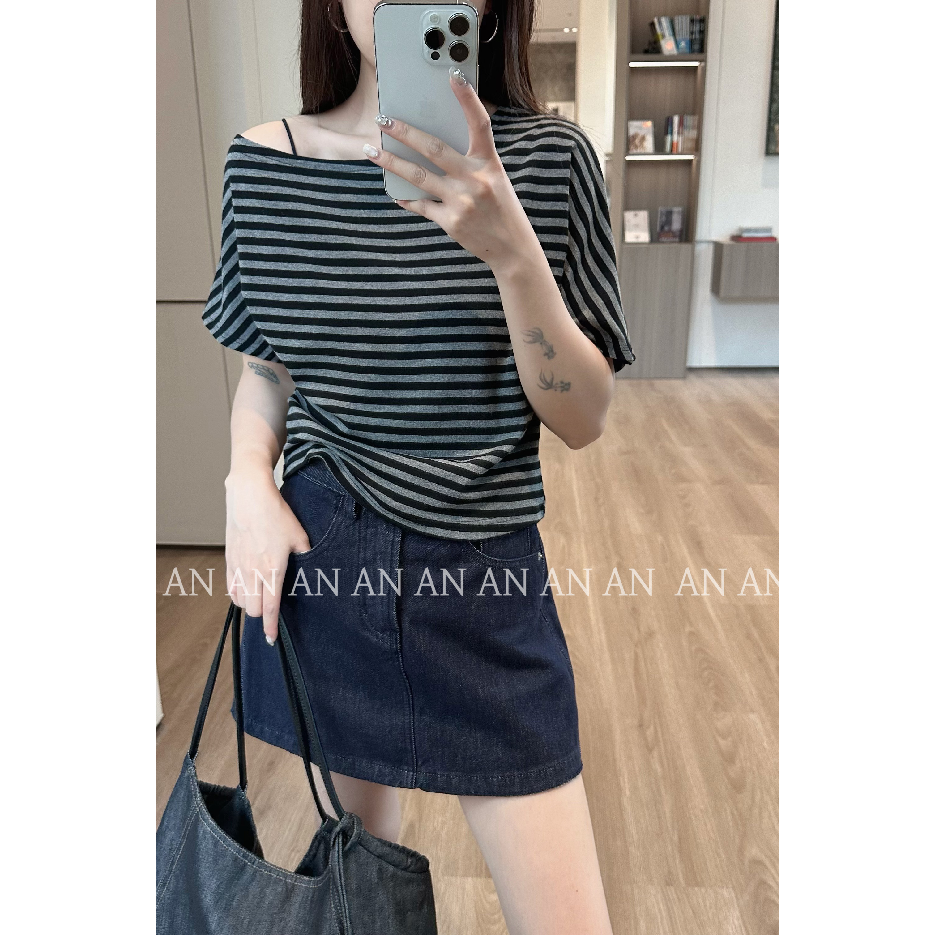 C05168莱赛尔百搭气质显瘦小心机斜领露肩短袖T恤