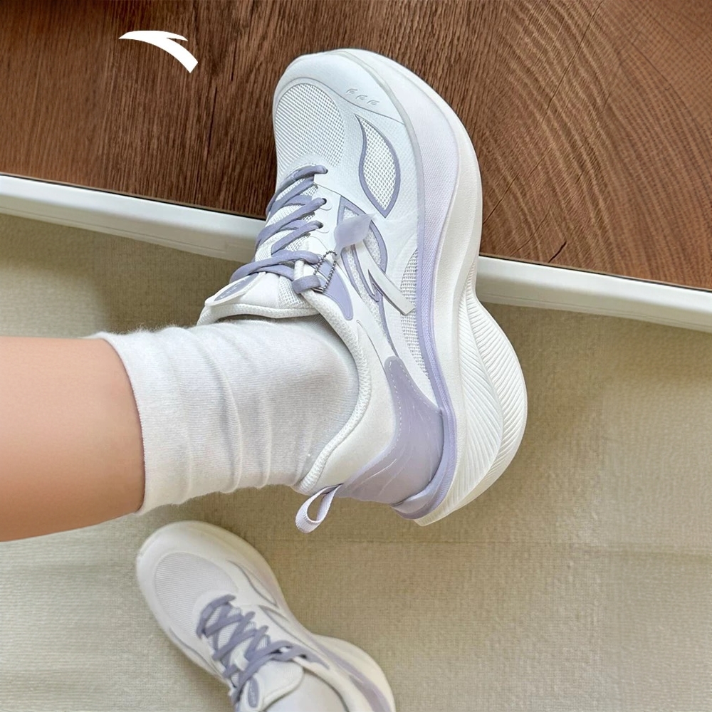 【安踏叶子5】秋季轻质厚底跑步鞋回弹软底运动鞋时尚增高鞋流光风