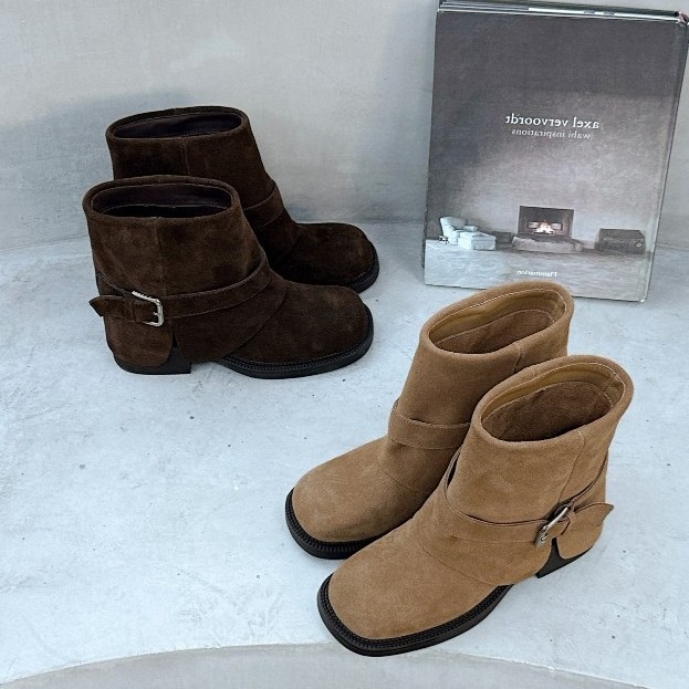 真皮舒适显高短靴女秋冬新款女靴子厚底真皮休闲百搭小短靴马丁靴