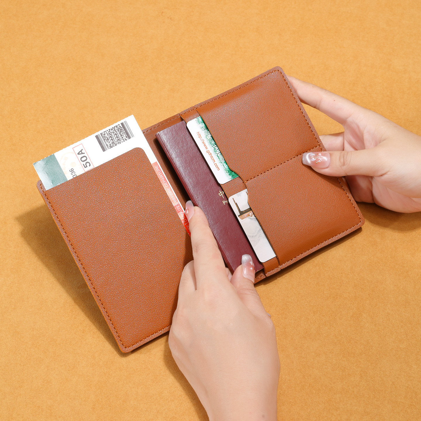 护照包登机牌证件包多功能收纳包银行卡身份证件一体机票夹保护套