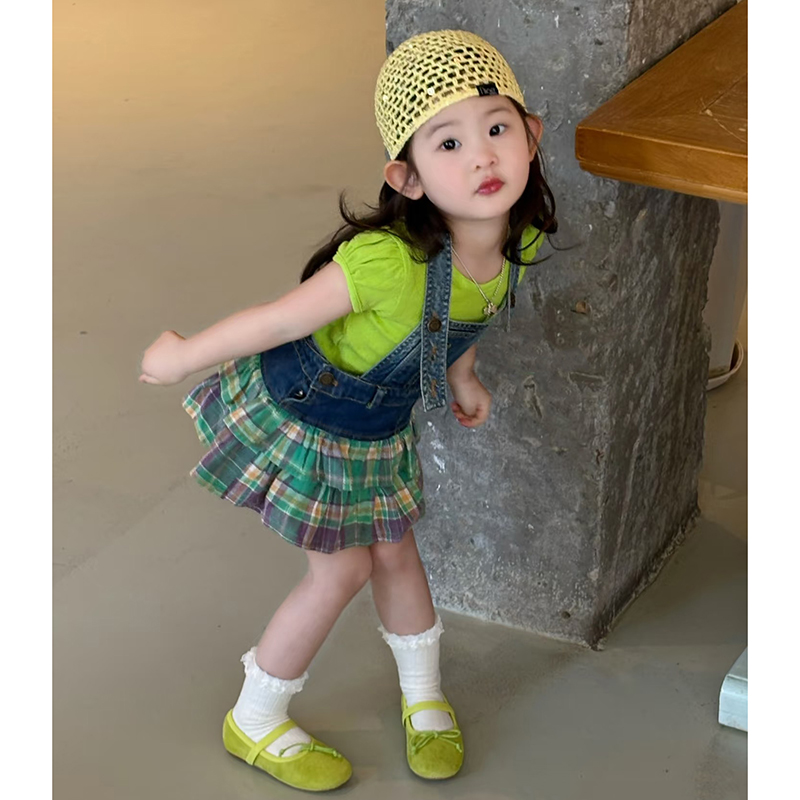 壹妈韩版童装女童夏装多巴胺套装儿童洋气绿色短袖T恤牛仔背带裙