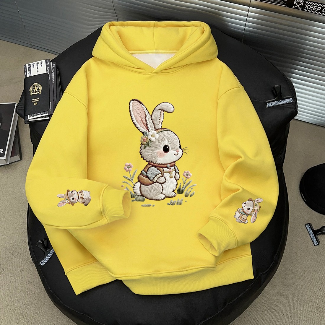 美式仿刺绣兔子印花无口袋连帽卫衣男女秋冬季休闲宽松情侣上衣