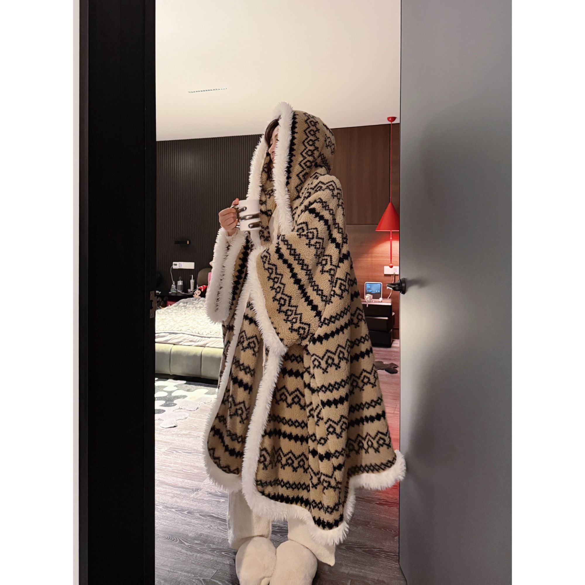 doubleoo毛绒连帽卡其珊瑚绒睡袍斗篷女冬加厚保暖家居服盖毯复古