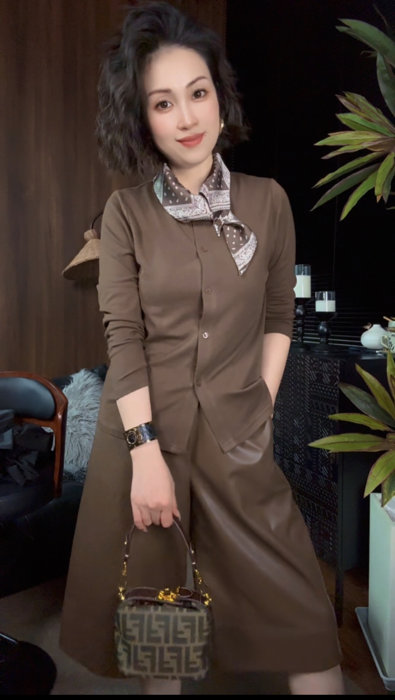 【秋雅】(一如专属)秋冬衬衣自带丝巾领款时尚修身长袖衬衫