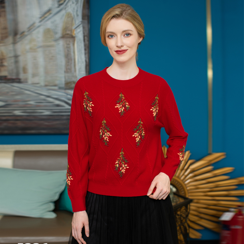 亿喜绣100%纯羊毛秋冬毛衣绣花洋气针织上衣大码宽松羊毛衫5226