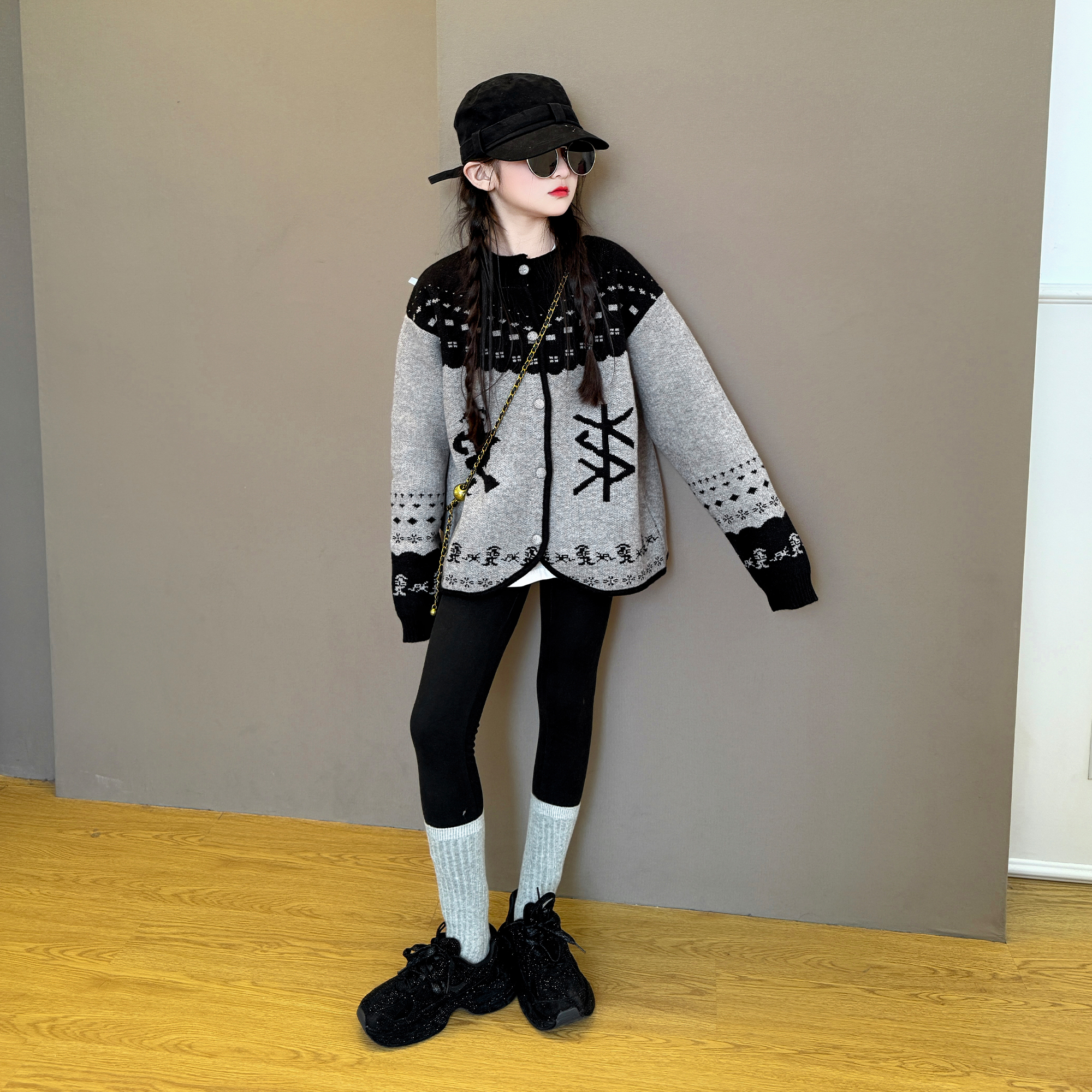 女童春秋款2025新款中大童韩版休闲服韩系毛衣外套打底裤套装甜酷