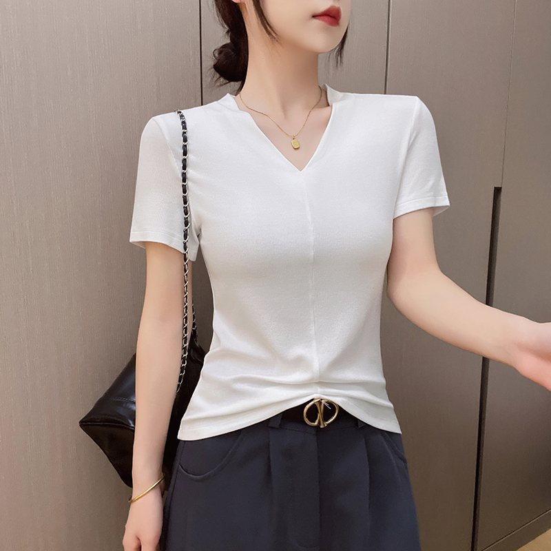夏季白色螺纹V领常规打底短袖t恤2025新款小众云感内搭外穿女上衣