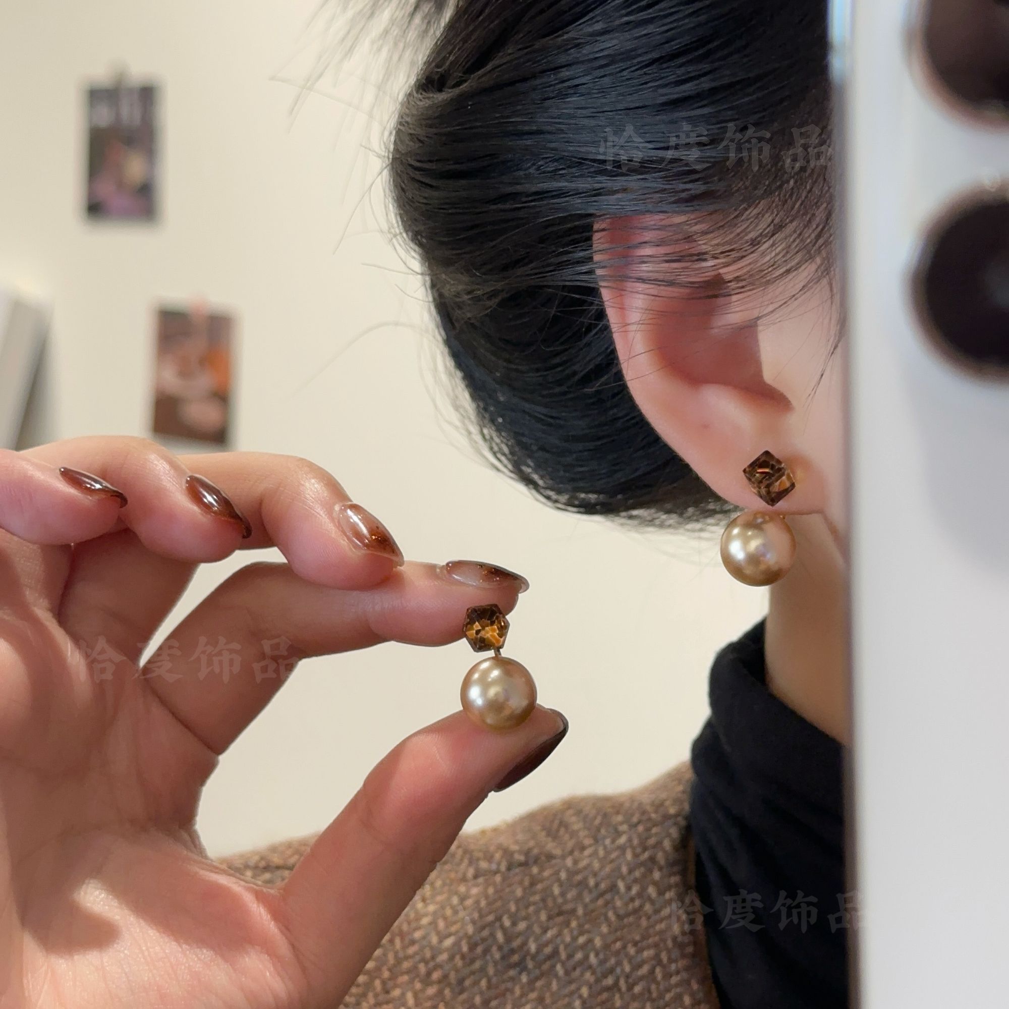 【恰度】一款两戴立体方块温柔珠珠耳钉