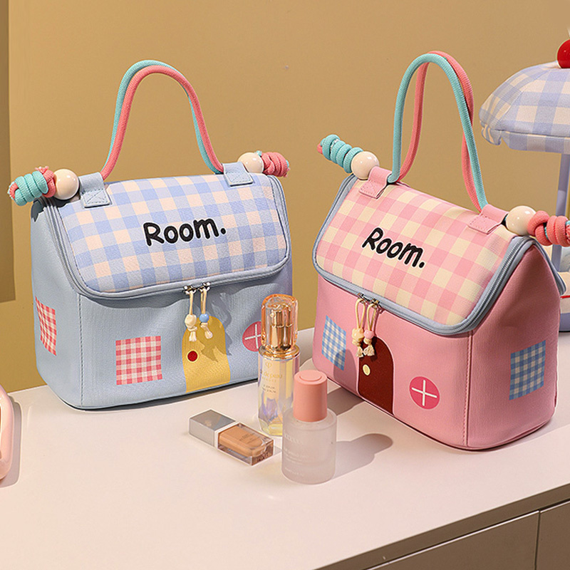 现款简约小房子化妆包大容量女2025新款高便携外出化妆品刷收纳包