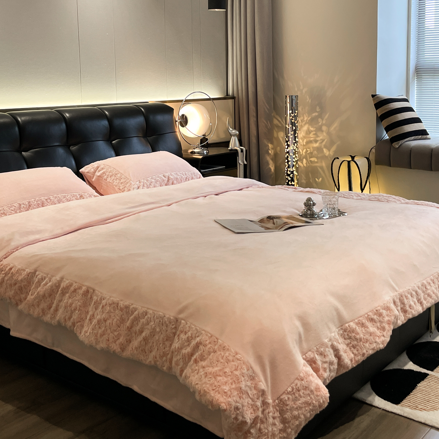 不老的爷爷2025秋冬新款玫瑰花拼接款加厚高克重牛奶绒四件套QDM