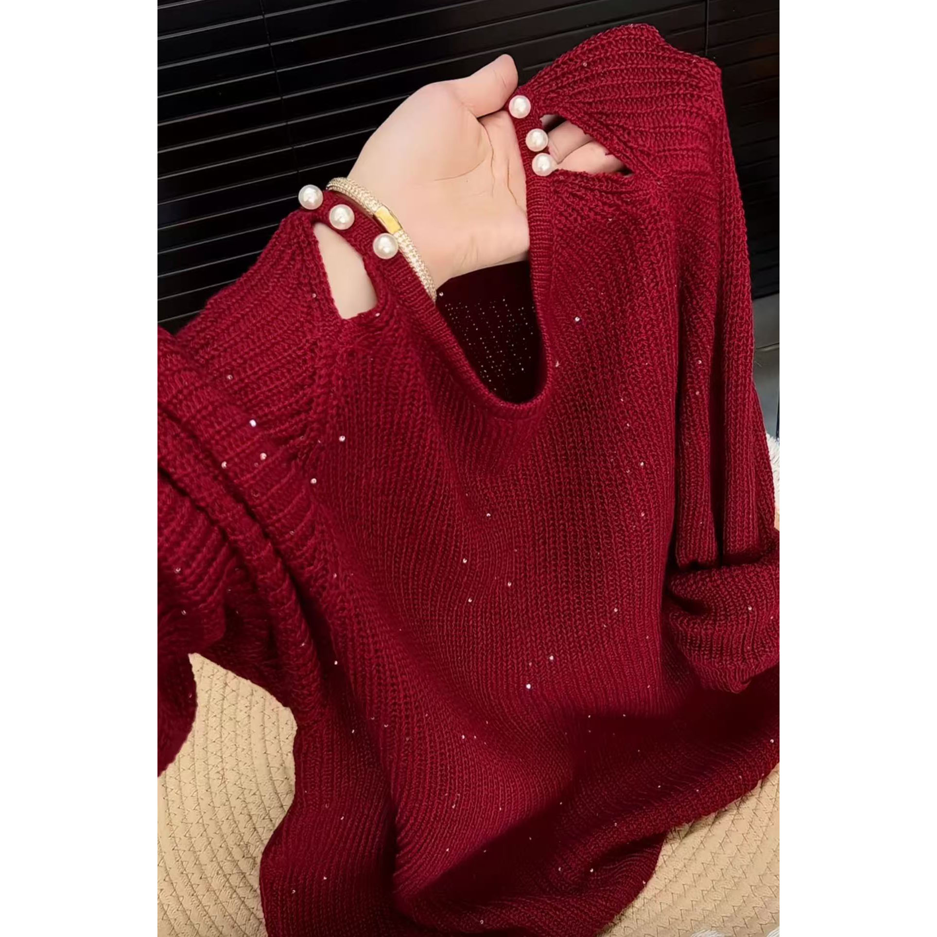 今年流行穿搭2025早秋新款温柔风珍珠亮片镂空毛针织衫长袖上衣