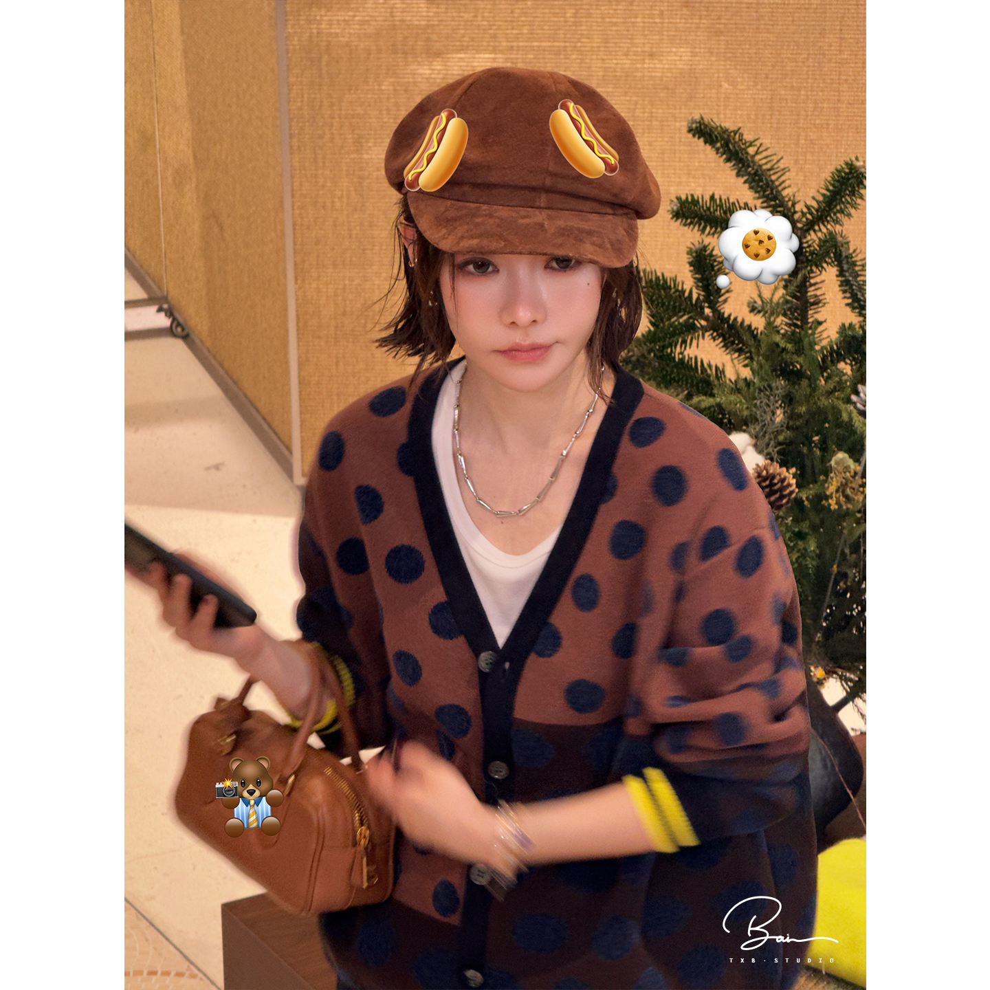 TXB “可可咖啡”棉质撞色拼接点点植绒舒适V领百搭开衫XB-7952