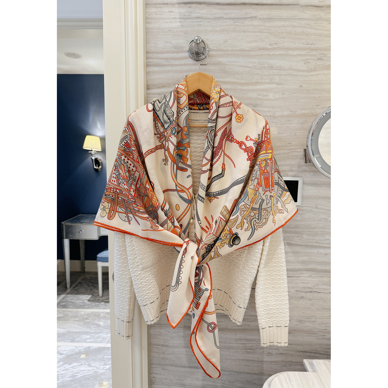 NINASOLOR马具世家世界暖橘柔软绵羊毛冬季保暖围巾秋冬大方巾