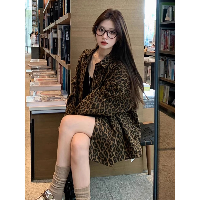 美式复古豹纹衬衫女2025新款秋季宽松慵懒休闲中长款遮肉长袖外套