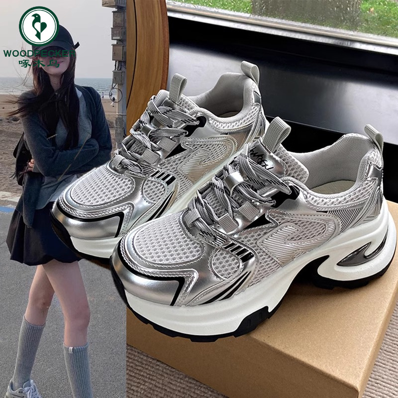 啄木鸟显脚小老爹鞋女增高爆款小个子秋冬季2025新款白色休闲女鞋