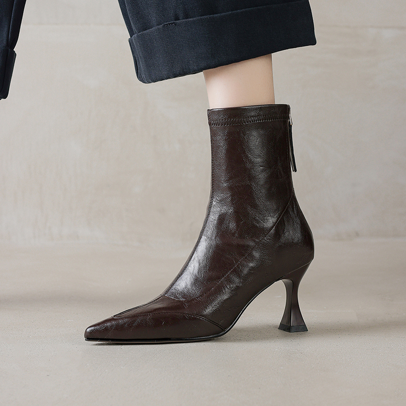 7.5cm冬季新款加绒弹力短靴黑色百搭尖头瘦瘦靴细跟不累脚高跟靴