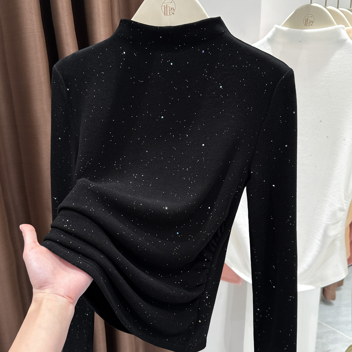 黑色高档半高领正肩套头上衣女秋冬新款洋气长袖修身T恤内搭打底