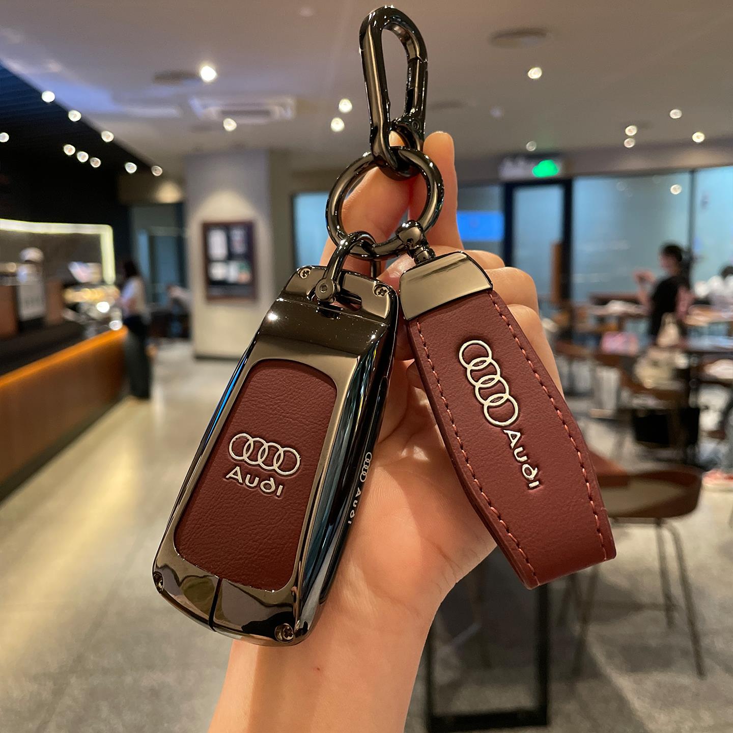 奥迪钥匙套新a4l/a6l/q5l/a3/a7/q3车钥匙壳q7/q4/a5/a8包扣25款