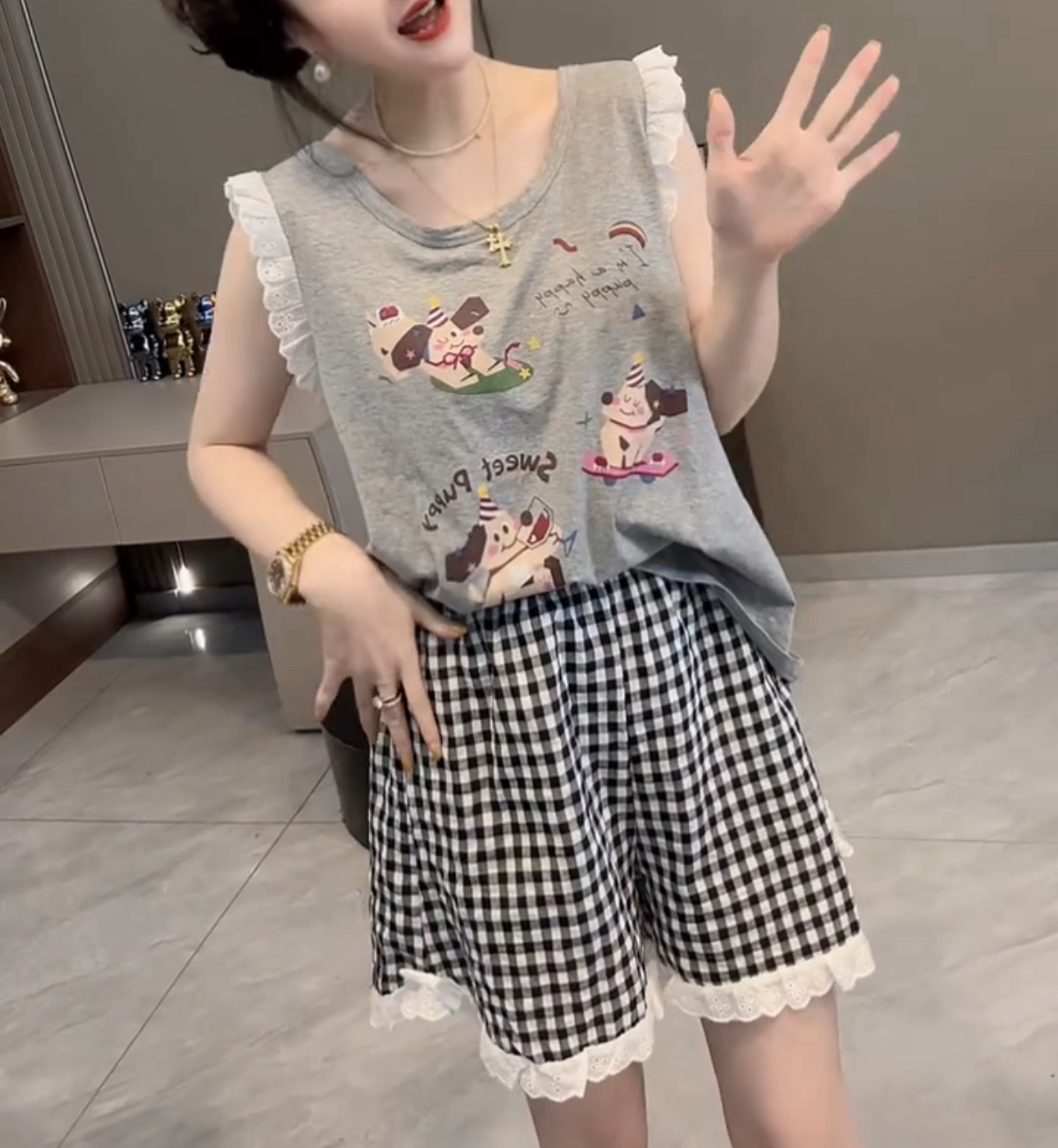 洋气可爱菲菲边砍袖格子短裤家居服两件套【实物微色差】