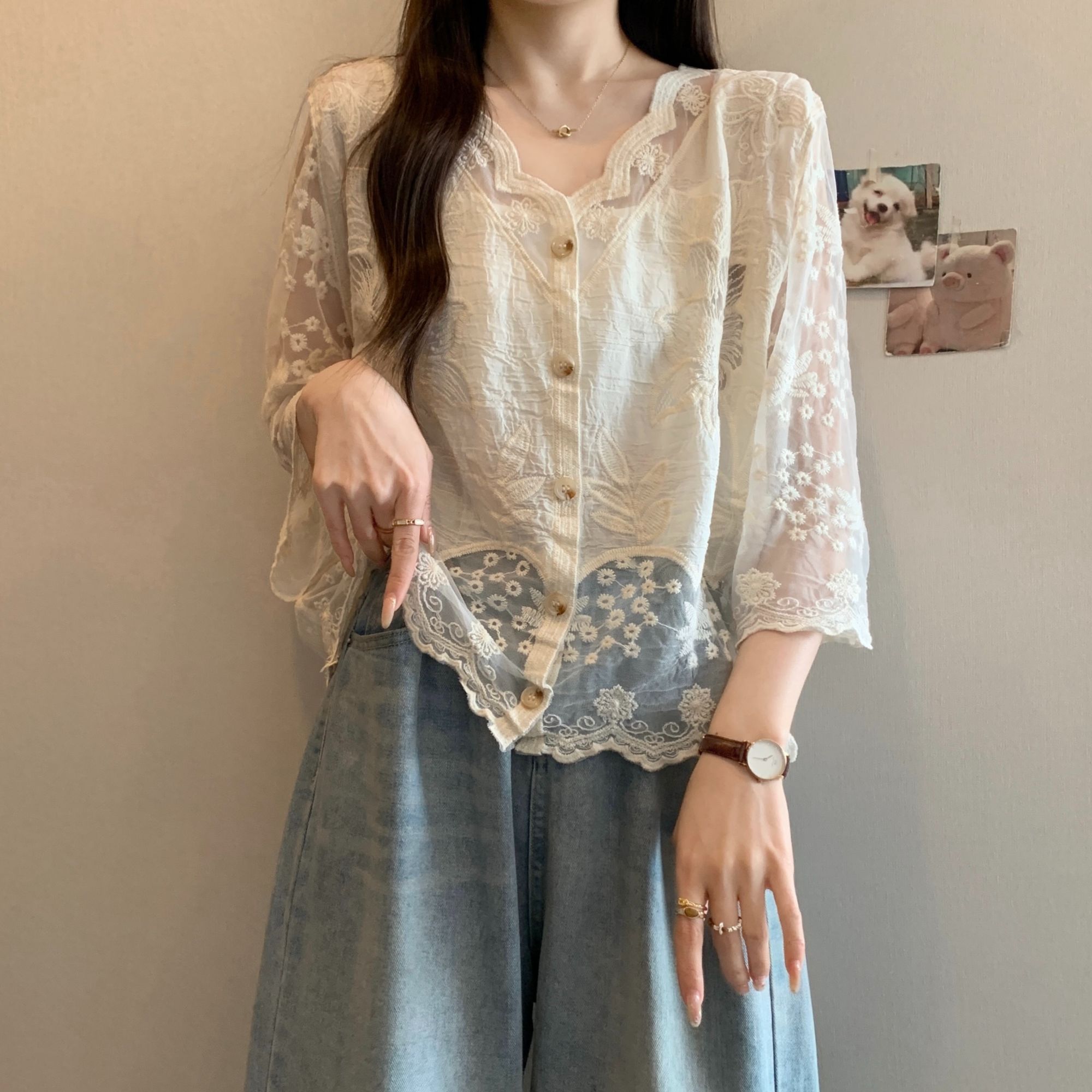 大码法式重工刺绣七分袖蕾丝衫女夏季胖M宽松显瘦洋气减龄V领上衣